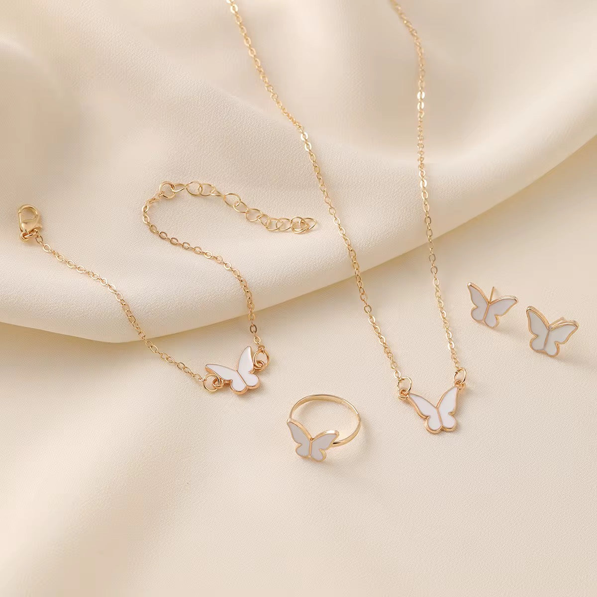 Butterfly Jewelry Set - Bracelet
Necklace Ring Earrings Gift Set For Women